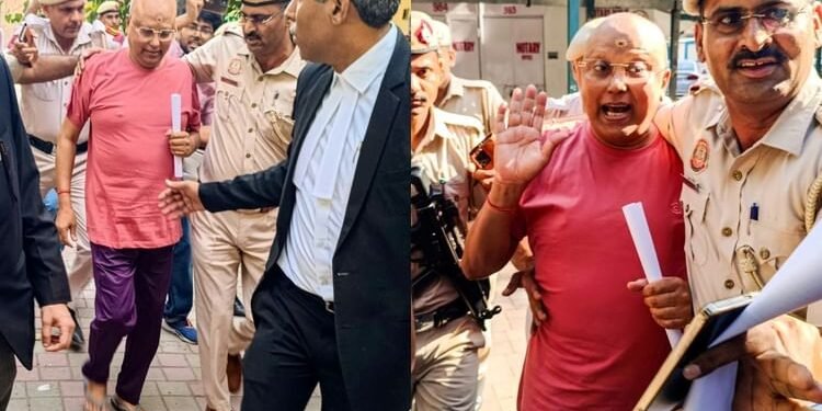 Swami Chaitanyananda: 14 दिन की न्यायिक हिरासत में भेजा गया स्वामी, बाबा को लेकर हुए अब तक ये बड़े खुलासे