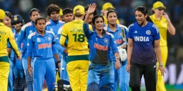 Women's World Cup: सचिन से लेकर युवी तक ने भारतीय महिला टीम को सराहा, तेंदुलकर बोले- तिरंगा यूं ही लहराता रहे