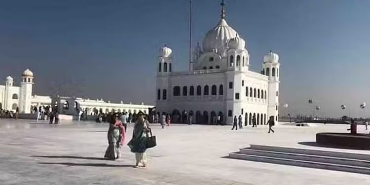 Amritsar: ननकाना साहिब दर्शन के लिए जा रहे 12 श्रद्धालुओं को पाकिस्तान ने वाघा से लौटाया, कहा- आप हिंदू हो