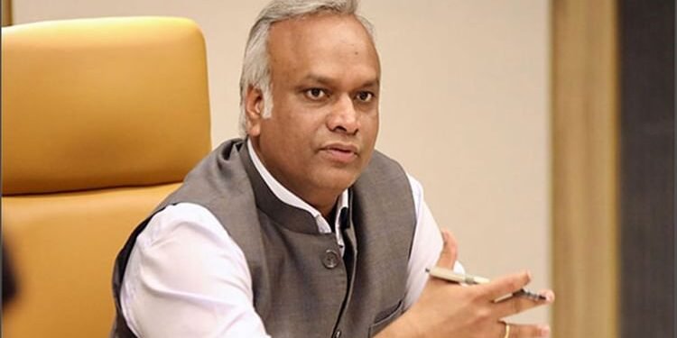 RSS: कर्नाटक हाईकोर्ट ने इस शर्त के साथ दी RSS को मार्च की इजाजत, प्रियांक खरगे बोले- एक बार के लिए ही अनुमति