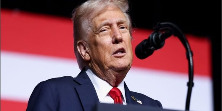 Trump Tariff: ट्रंप ने महंगाई के दबाव को कम करने के लिए बीफ, कॉफी और ट्रॉपिकल फलों से हटाए टैक्स; राहत की आस