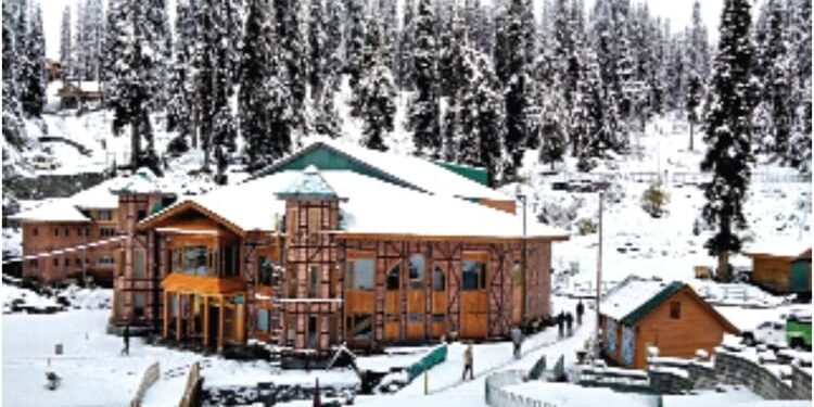 सर्दी शुरू: हिमाचल के ताबो में माइनस 2 पर पहुंचा पारा, राजस्थान में सात डिग्री तक गिरा, कई जगह छाई रहेगी धुंध