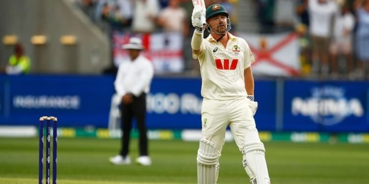 AUS vs ENG Live: ट्रेविस हेड ने 72 गेंदों पर जड़ा अर्धशतक, ऑस्ट्रेलिया की बढ़त 170 के पार पहुंची