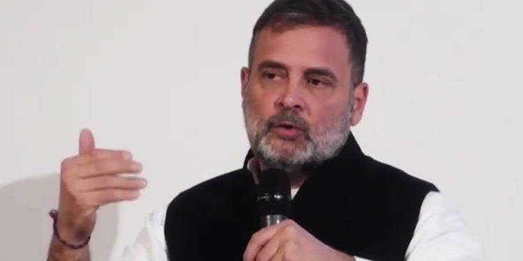 Germany: 'संविधान को खत्म करने की बात कर रही भाजपा....', बर्लिन में बोले कांग्रेस नेता राहुल गांधी