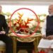 Heliconia: पीएम मोदी और पुतिन के मीटिंग में दिखा ये खास बैकग्राउंड, क्या आपने नोटिस किया ये लाल रंग का पौधा