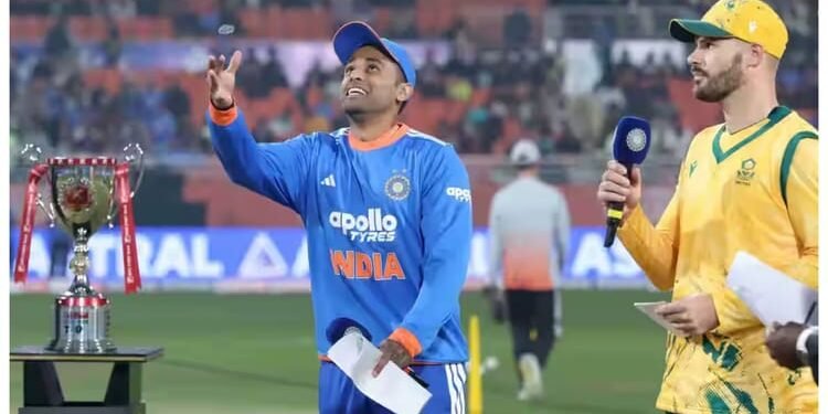 IND vs SA 2nd T20 Live Score: दक्षिण अफ्रीका की बल्लेबाजी शुरू, डिकॉक-हेंड्रिक्स क्रीज पर; भारत ने जीता टॉस
