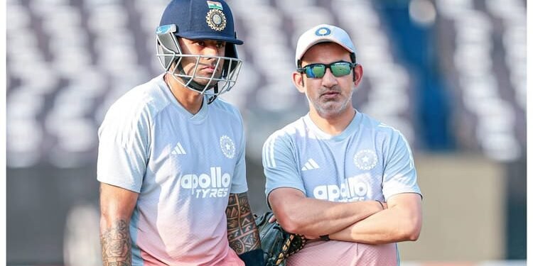 IND vs SA Live Score: द.अफ्रीका के खिलाफ टी20 सीरीज में बढ़त लेने उतरेगा भारत, गिल-हार्दिक की होगी वापसी