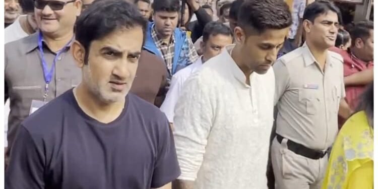 IND vs SA: सूर्यकुमार-गंभीर पहुंचे श्री जगन्नाथ मंदिर, कटक टी20 मुकाबले से पहले टीम इंडिया ने पुरी में की पूजा