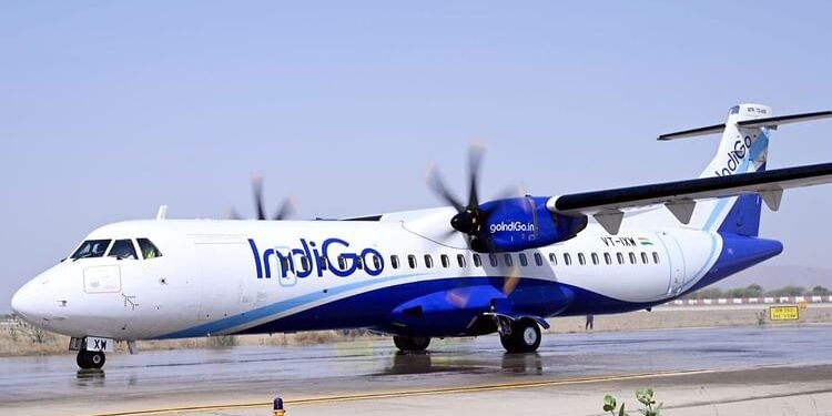 Indigo Crisis: चार दिन का संकट... एक रात में सब उड़ानें रद्द, लोगों का सोशल मीडिया पर फूटा गुस्सा; नोकझोंक