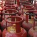 LPG Price Cut: भारत में आज एलपीजी के दामों में कटौती, जानें दिल्ली से लखनऊ तक कितनी कम हुई कीमत