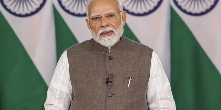 MPs Dinner: पीएम आवास पर विशेष रात्रि भोज के लिए पहुंचे NDA सांसद; शीतकालीन सत्र को लेकर बन सकती है रणनीति