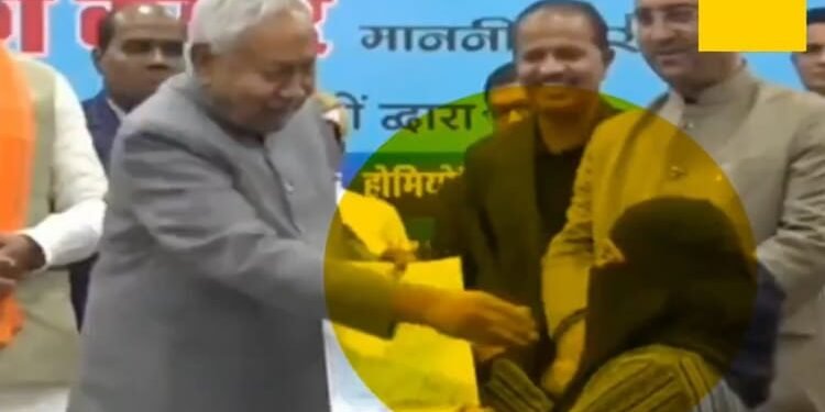 हिजाब खींच घिरे नीतीश: कई बार सुर्खियों में रहा हैरान करने वाला बर्ताव, बिहार के CM का विवादों से पुराना नाता