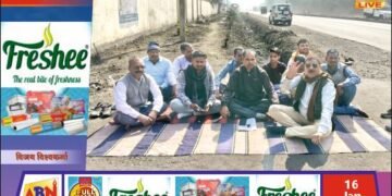 एनसीएल बीना परियोजना में विस्थापित युवकों का अनिश्चितकालीन धरना फिलहाल स्थगित, थाना प्रभारी के आश्वासन पर टला आंदोलन