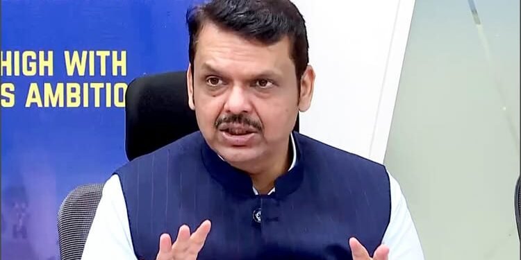 Maharashtra: फडणवीस बोले- मैं उपमुख्यमंत्री पद के लिए NCP और पवार परिवार के फैसले का समर्थन करूंगा