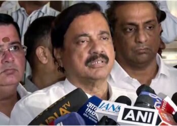 Maharashtra: सुनेत्रा पवार के डिप्टी सीएम बनने पर सस्पेंस? सुनील तटकरे बोले- CM फडणवीस लेंगे पद पर फैसला