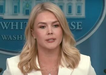 Minneapolis: व्हाइट हाउस ने शुरू की मिनियापोलिस गोलीबारी की जांच, FBI-DHS सक्रिय; डेमोक्रेट्स को ठहराया दोषी