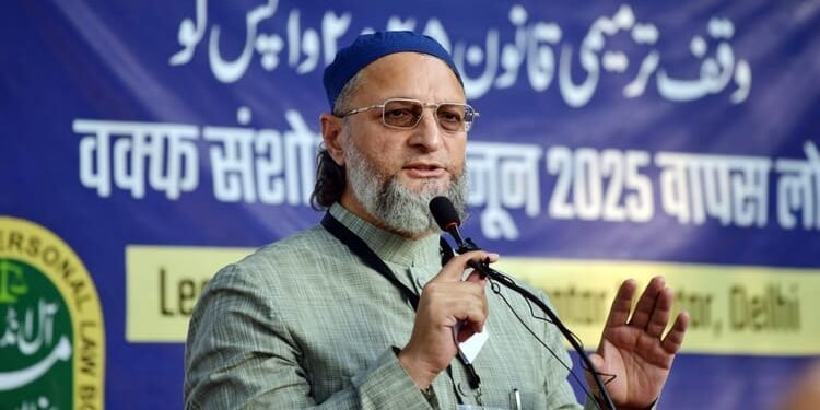 Owaisi: उमर खालिद और शरजील इमाम को क्यों नहीं मिली जमानत? ओवैसी ने कांग्रेस पर फोड़ा ठीकरा, उठाए कई सवाल