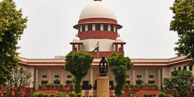 Supreme Court: 'उमर खालिद-शरजील इमाम को जमानत नहीं, लंबे समय तक जेल आधार नहीं बन सकता'; अदालत का बड़ा फैसला