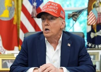 Trump New Tariffs: ट्रंप बोले- ग्रीनलैंड की सुरक्षा अहम, एक फरवरी से डेनमार्क समेत आठ देशों पर लगेगा 10% टैरिफ