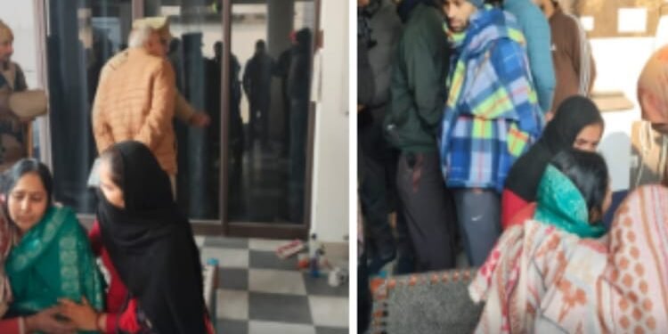 UP:  सहारनपुर में पांच लोगों की मौत से हड़कंप, संग्रह अमीन व परिवार के गोली लगे शव घर में पड़े मिले