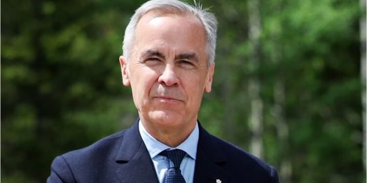 US-Canada Row: दावोस वाले बयान पर अड़े PM कार्नी; अमेरिकी वित्त मंत्री पर कसा तंज, बोले- जो कहा था वही मतलब था