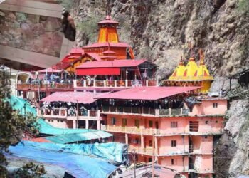 Uttarakhand: अब यमुनोत्री धाम में भी गैर सनातनियों के प्रवेश पर रोक, बदरी-केदार व गंगोत्री में भी एंट्री नहीं