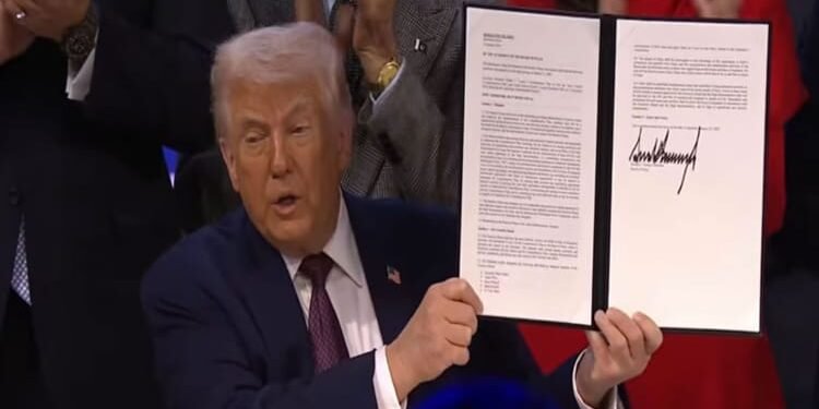 WEF 2026: ट्रंप ने बोर्ड ऑफ पीस पर किए हस्ताक्षर, पुतिन ने सदस्यता के लिए पेश किया ये अनोखा प्रस्ताव