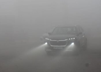 Weather: उत्तर भारत में ठंड और कोहरे का कहर; दृश्यता कम होने से नूंह में पांच वाहन भिड़े, दो लोग जिंदा जले