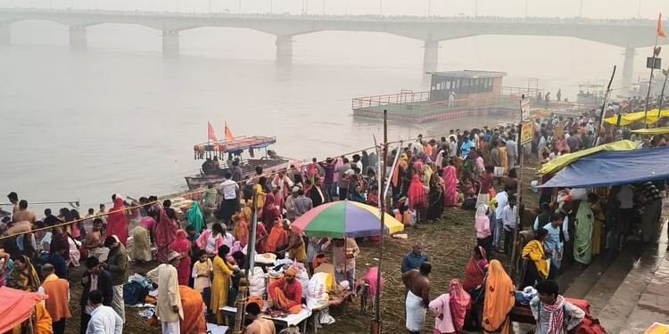 अयोध्या: मकर संक्राति का स्नान कल, पांच लाख से अधिक श्रद्धालु लगाएंगे सरयू में डुबकी; चप्पे-चप्पे पर सुरक्षा