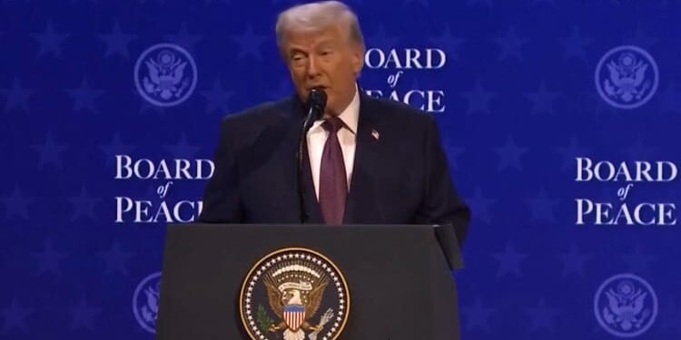 ट्रंप की नई धमकी: कनाडा पर बढ़ाएंगे टैरिफ; क्यूबा को तेल देने वाले देशों पर भी शुल्क लगाने की चेतावनी