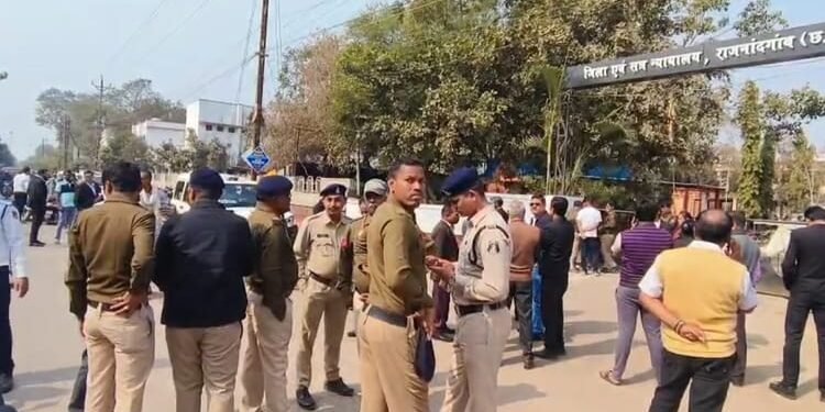 राजनांदगांव: जिला न्यायालय में बम होने का आया धमकी भरा मेल, परिसर में हड़कंप, प्रशासन की पैनी नजर