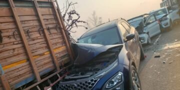 राजपुरा में भीषण हादसा: PRTC बस और कई गाड़ियों में टक्कर, वाहनों के उड़े परखच्चे, कई घायल, मची चीख-पुकार