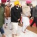 सीएम भगवंत मान की अकाल तख्त पर पेशी: नंगे पैर श्री हरमंदिर साहिब पहुंचे, कुछ ही देर में देंगे स्पष्टीकरण