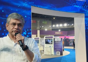 AI Impact Summit 2026 Live: एआई समिट का PM मोदी ने किया उद्घाटन, वैष्णव बोले- शुरू होगा क्रिएट इन इंडिया मिशन