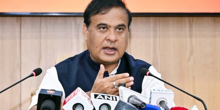 Assam: चुनाव से पहले हिमंत सरकार का चाय मजदूरों को तोहफा; फास्ट ट्रैक कोर्ट में होगी जुबीन गर्ग केस की सुनवाई