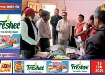 मतदाता सूची में त्रुटि हो तो बूथ पर कराएं संशोधन, कोई भी पात्र मतदाता न रहे वंचित: जिला निर्वाचन अधिकारी