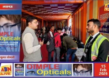 महाशिवरात्रि पर भीड़ प्रबंधन की तैयारियों का जायजा, वरिष्ठ मंडल वाणिज्य प्रबंधक ने वाराणसी कैंट स्टेशन का किया निरीक्षण