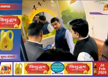 मंडल रेल प्रबंधक ने वाराणसी जंक्शन का किया निरीक्षण