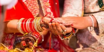 Fatehpur: दुल्हन के पालतू कुत्ते को पीटने पर भिड़ गए घराती और बराती, एक महिला का फिर फूटा; आखिर टूट गई शादी