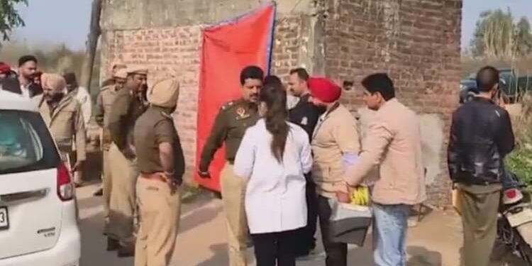 Punjab: भारत-पाक बॉर्डर पर पुलिस चेक पोस्ट पर दो जवानों की मौत, ASI और होमगार्ड जवान की लाश मिलने से सनसनी