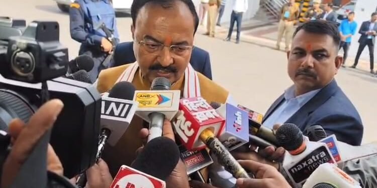 UP Assembly Live: डिप्टी सीएम बोले- कांग्रेस का मनरेगा बचाओ अभियान खोखला, विकसित भारत जी राम जी से आएगी खुशहाली