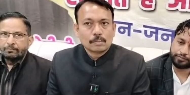 UP News: अलंकार अग्निहोत्री ने राजनीति में उतरने का दिया संकेत, कहा- विकल्प की तैयारी; भाजपा पर साधा निशाना