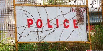 UP Police: कबाड़ी से वसूली के आरोप में संभल एसओजी की पूरी टीम निलंबित, काम में भी फिसड्डी हैं भ्रष्ट कर्मी