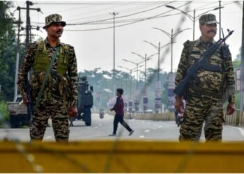 मणिपुर में नई सरकार के गठन के 24 घंटे के अंदर भड़की हिंसा: चुराचांदपुर में तनाव, सरकार के खिलाफ प्रदर्शन