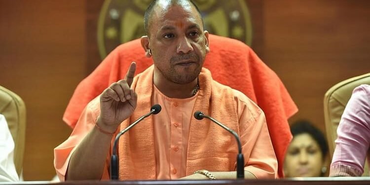 यूपी: अयोध्या के आईजी सहित 24 आईपीएस अधिकारियों के तबादले, 11 जिलों के कप्तान बदले; पढ़िए लिस्ट