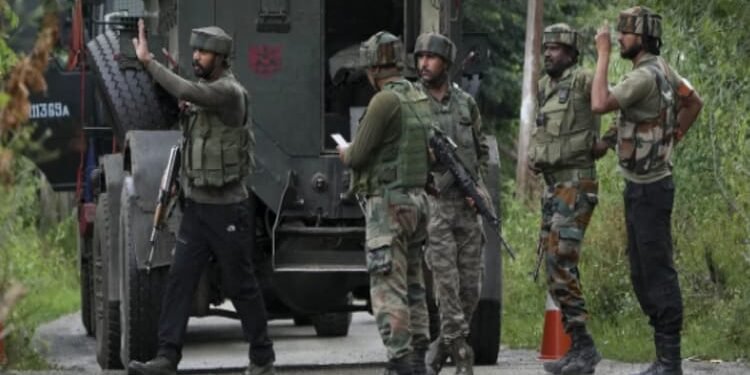 सटीक प्रहार: जहां छिपे थे आतंकी वहीं दागा रॉकेट, भागने का मौका तक न मिला; तीन पाकिस्तानी आतंकी हुए ढेर