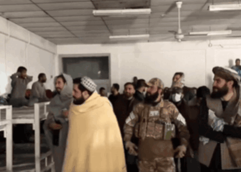 Attack In Afghanistan: काबुल में PAK सेना ने लड़ाकू विमानों से हमले किए, दावा- केवल सैन्य ठिकानों पर निशाना