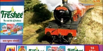 लखनऊ जंक्शन पर शताब्दी वर्ष के अवसर पर लगाया गया ‘हॉगवर्ट्स एक्सप्रेस’ इंजन का आकर्षक मॉडल