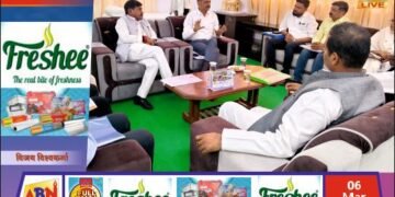 मण्डलायुक्त ने जनप्रतिनिधियों के साथ की समीक्षा बैठक, जनसमस्याओं के त्वरित निस्तारण के दिए निर्देश