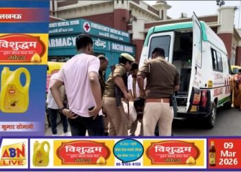 लखनऊ रेलवे स्टेशन पर सतर्क कर्मचारियों ने बचाई यात्री की जान, बड़ी दुर्घटना टली